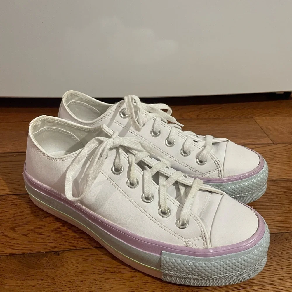 Converse Women's CTAS Lift OX sneaker Size 7.5 - Picture 9 of 9